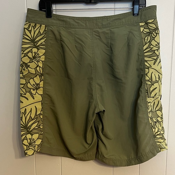 L.L. Bean swim trunks / board shorts, size 36 - Picture 2 of 3